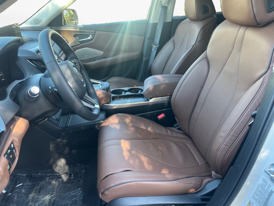 5J8TC2H71TL014303 2026 Acura RDX w/Advance Package