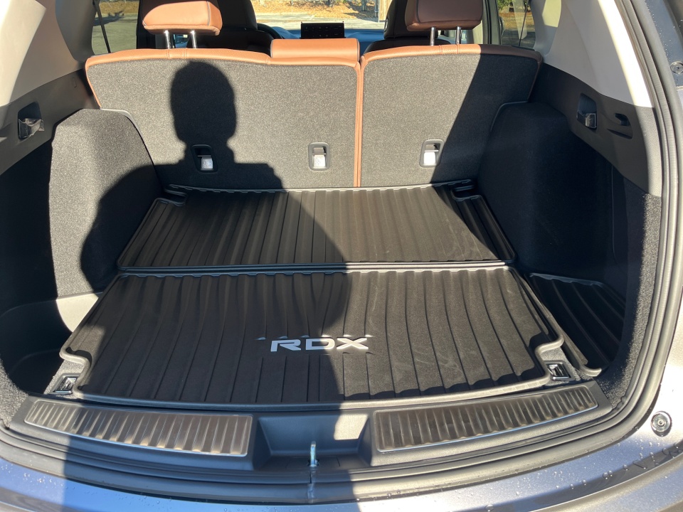 5J8TC2H77TL009574 2026 Acura RDX w/Advance Package