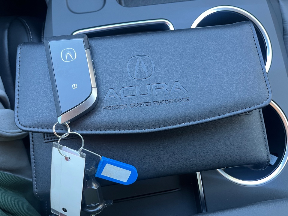 5J8YD9H49TL003096 2026 Acura MDX Technology Package