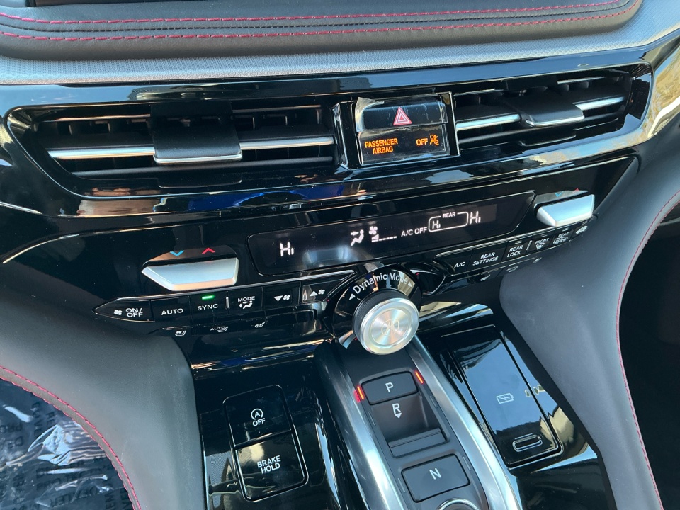 5J8YE1H0XTL015656 2026 Acura MDX A-SPEC