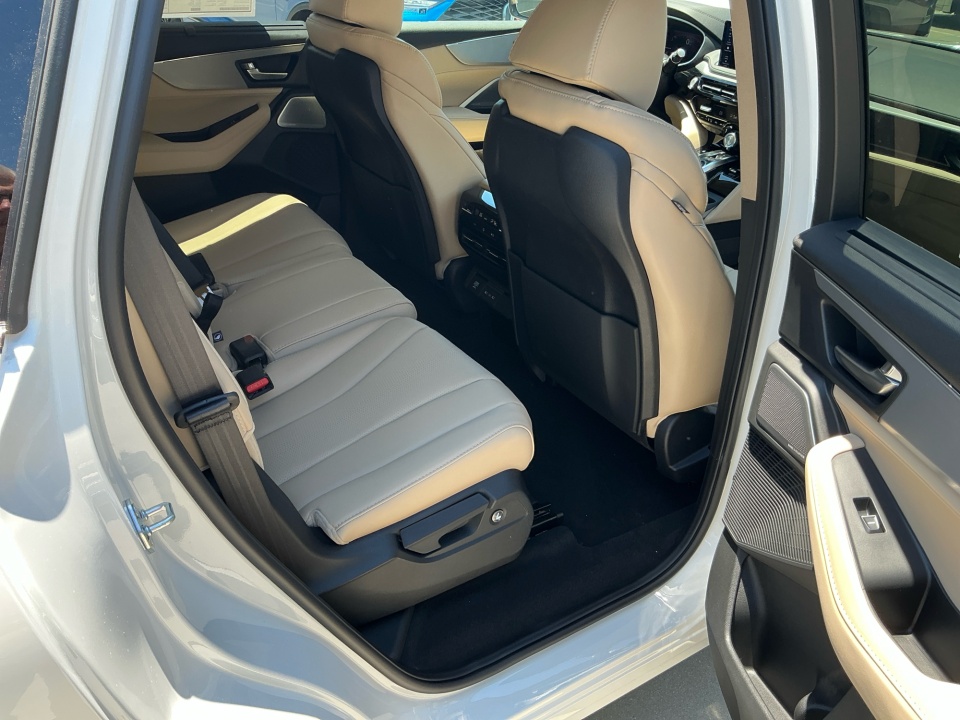 5J8YE1H46TL039245 2026 Acura MDX Technology Package