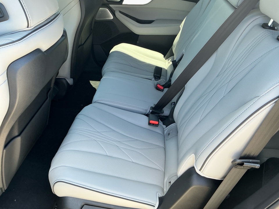 5J8YE1H80TL040085 2026 Acura MDX w/Advance Package