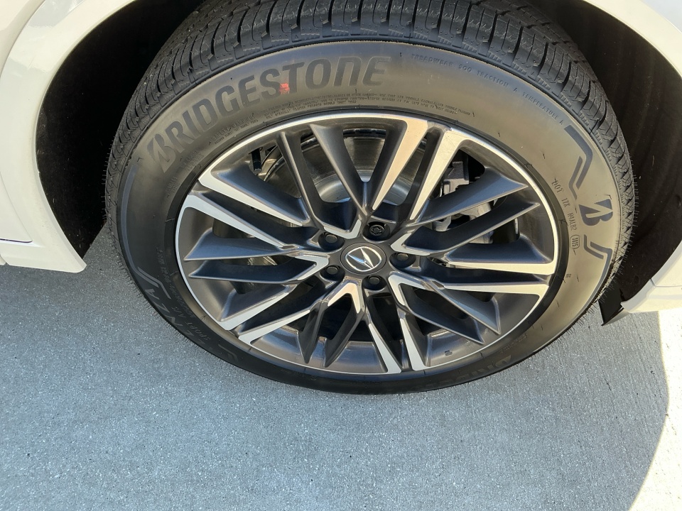 5J8YE1H84TL018042 2026 Acura MDX Advance Package