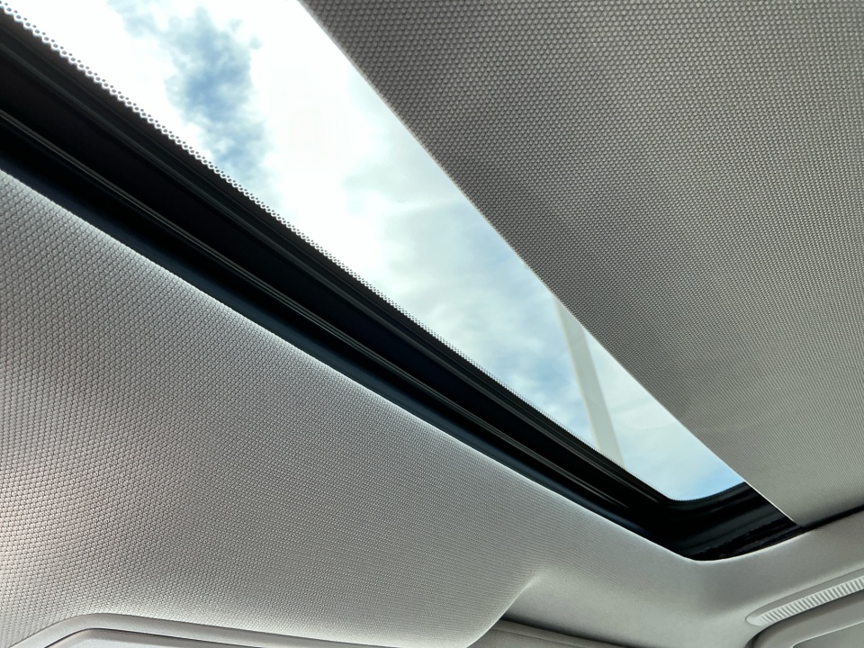 5J8YE1H84TL024570 2026 Acura MDX Advance Package