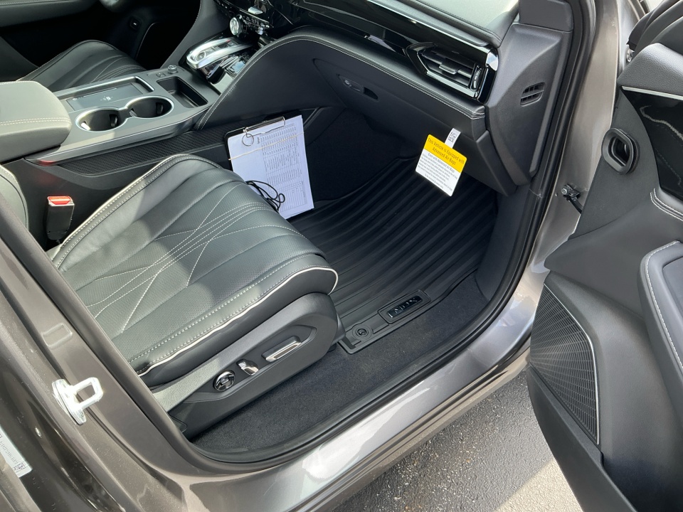 5J8YE1H84TL024570 2026 Acura MDX Advance Package