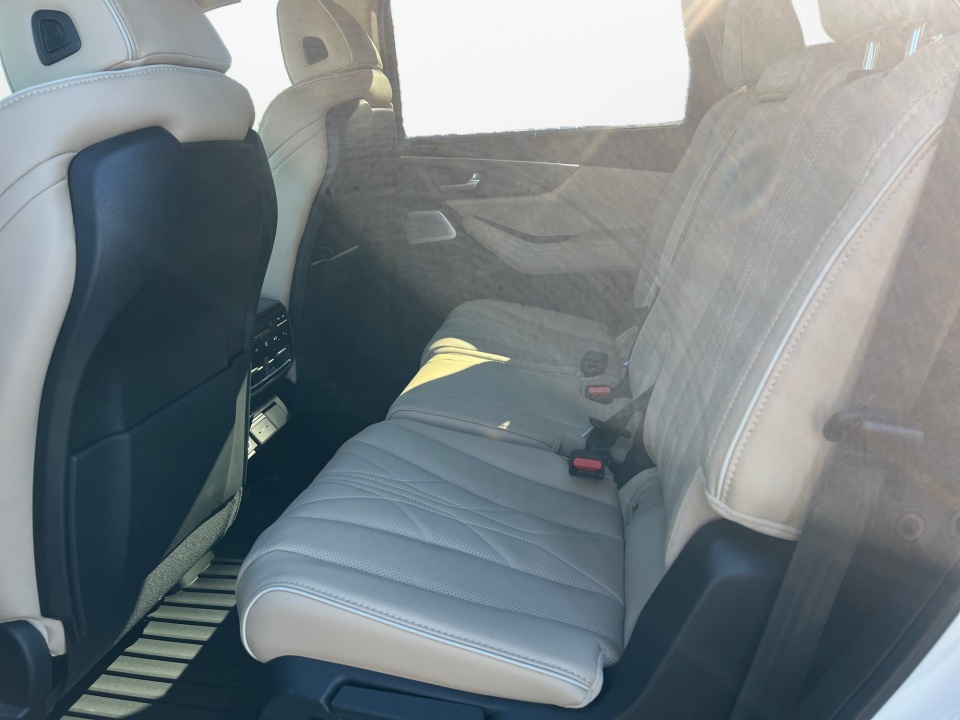 5J8YE1H88TL018058 2026 Acura MDX Advance Package