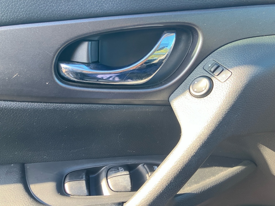 5N1AT2MV8GC799530 2016 Nissan Rogue S