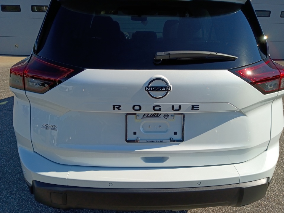 5N1BT3BA1TC833943 2026 Nissan Rogue Dark Armor
