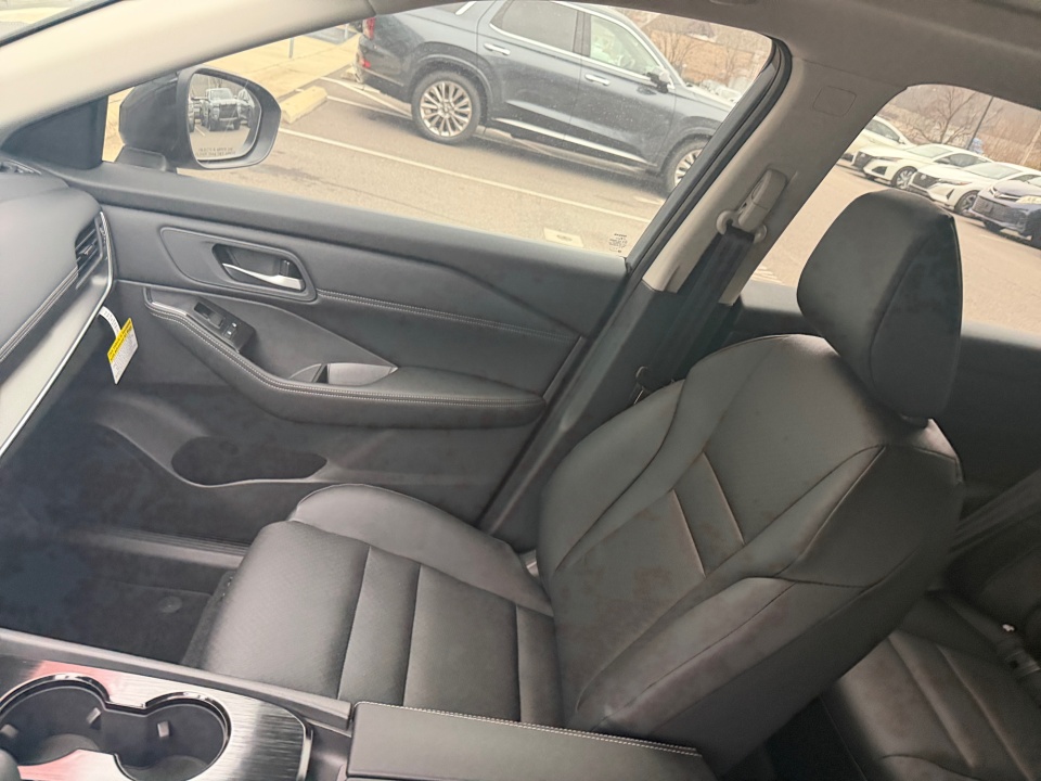 5N1BT3BA3TC753236 2026 Nissan Rogue Dark Armor