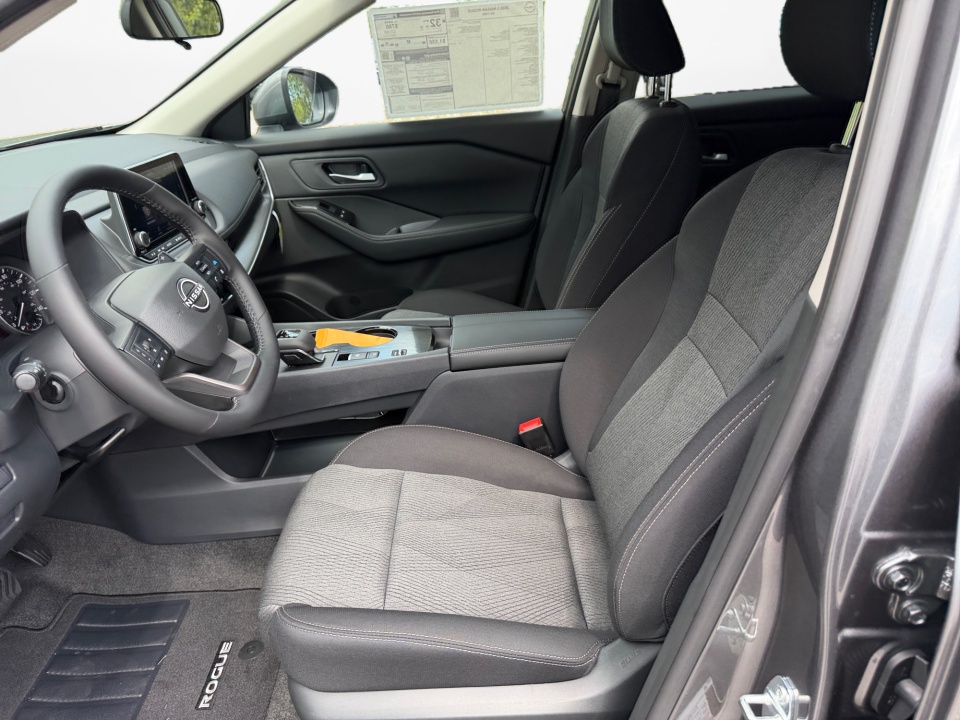 5N1BT3BA5TC858540 2026 Nissan Rogue SV