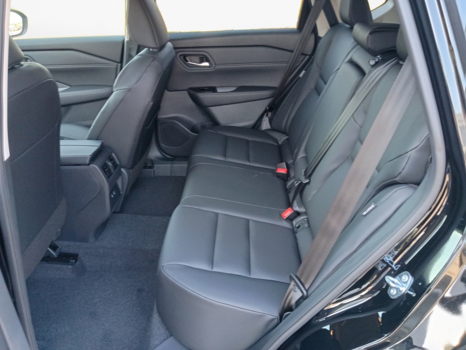 5N1BT3BB7TC816881 2026 Nissan Rogue Dark Armor