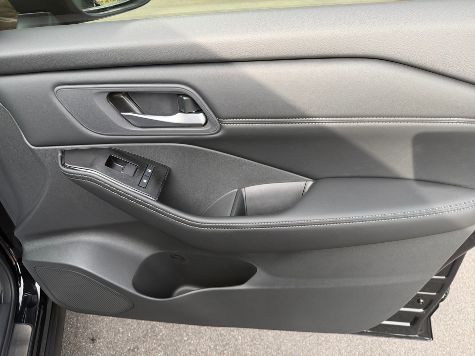 5N1BT3BB8TC769019 2026 Nissan Rogue Dark Armor