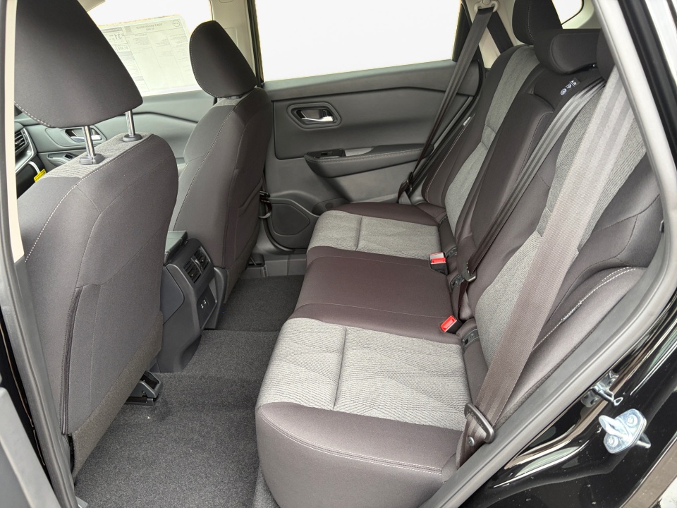 5N1BT3BB9TC813786 2026 Nissan Rogue SV