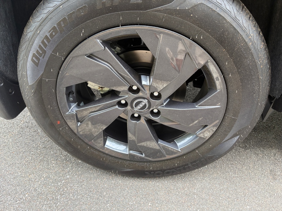 5N1BT3BB9TC813786 2026 Nissan Rogue SV