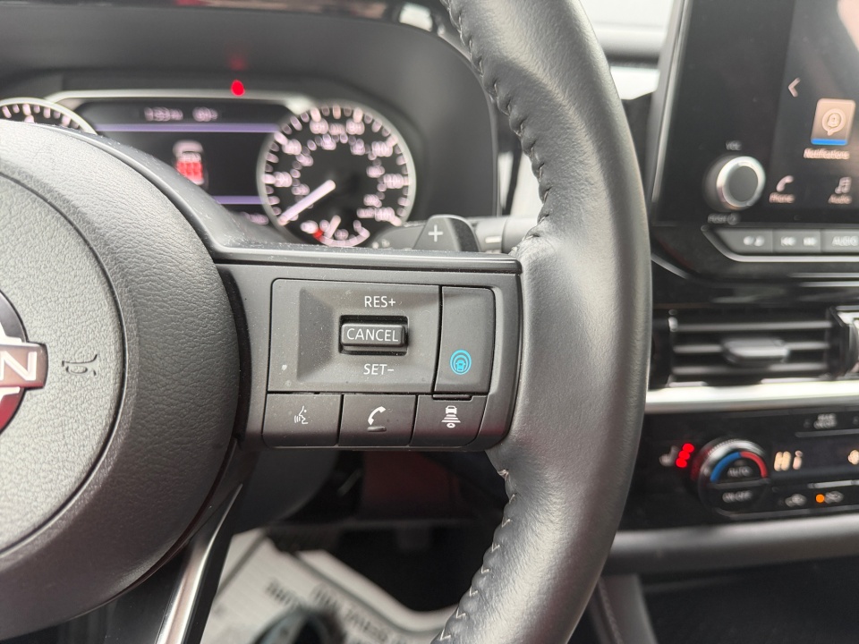 Used 2025 Nissan Pathfinder SUV