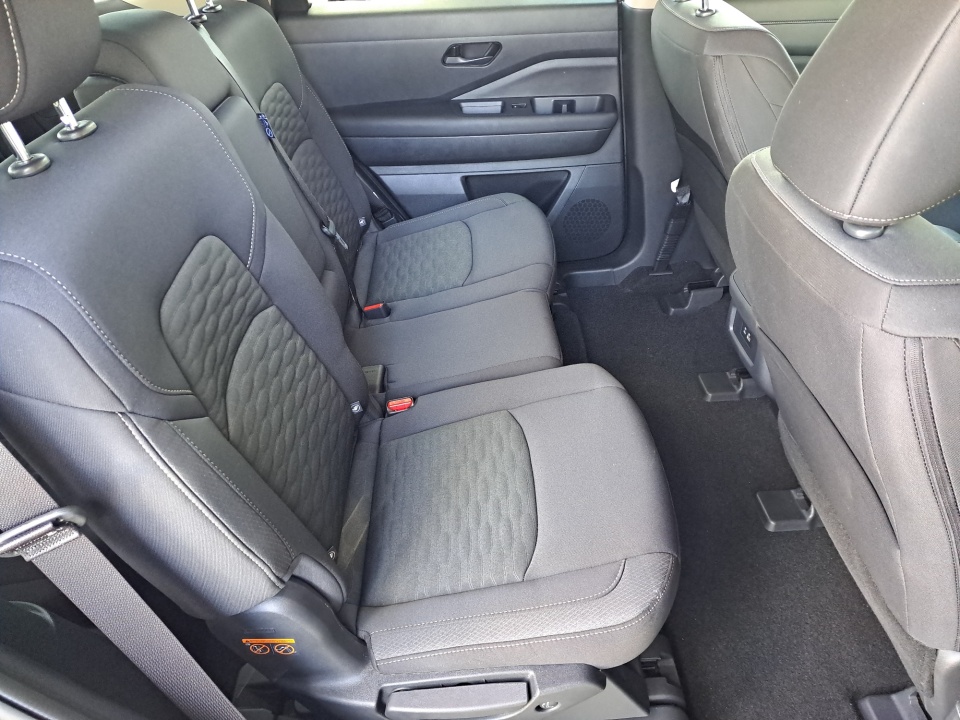 Used 2025 Nissan Pathfinder SUV