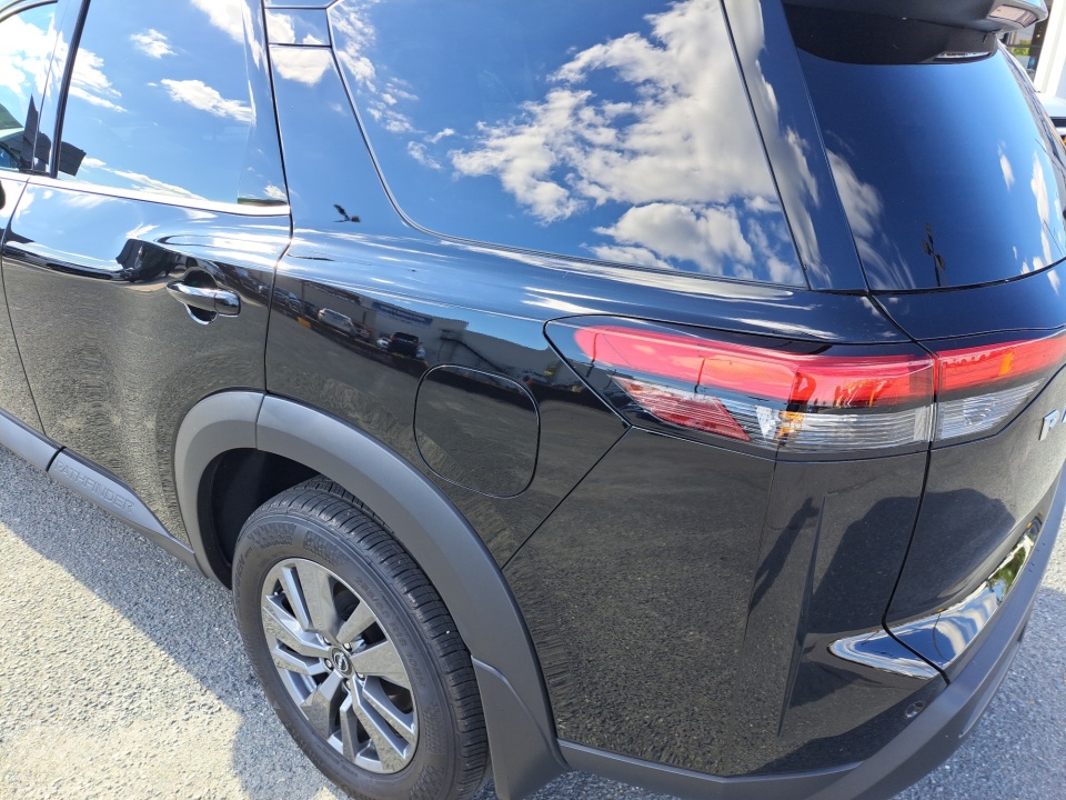Used 2025 Nissan Pathfinder SUV
