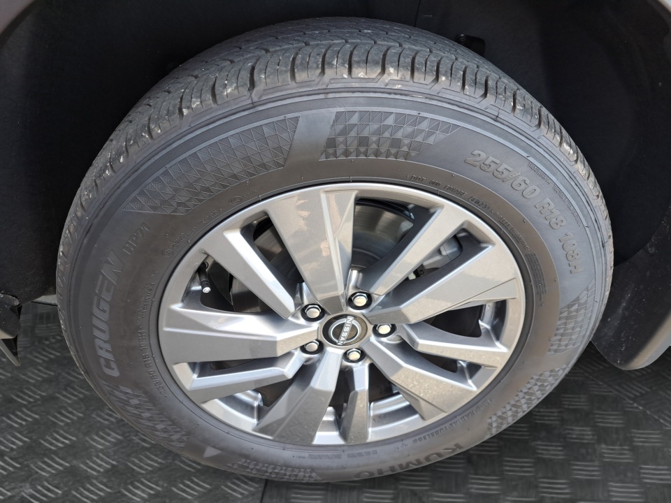 Used 2025 Nissan Pathfinder SUV