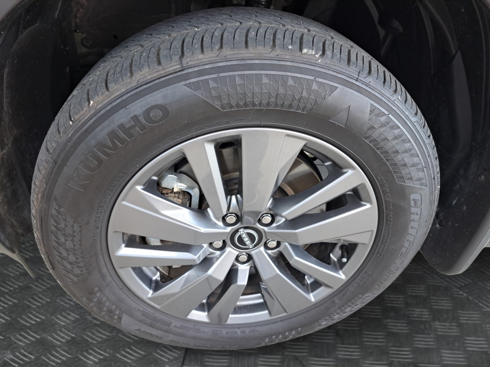 Used 2025 Nissan Pathfinder SUV