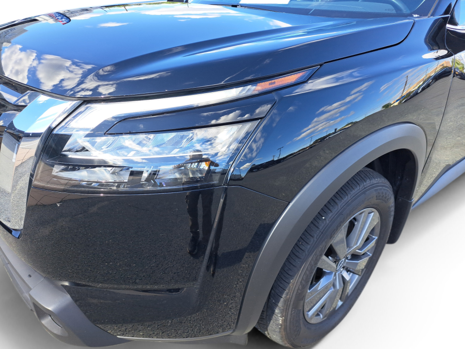 Used 2025 Nissan Pathfinder SUV