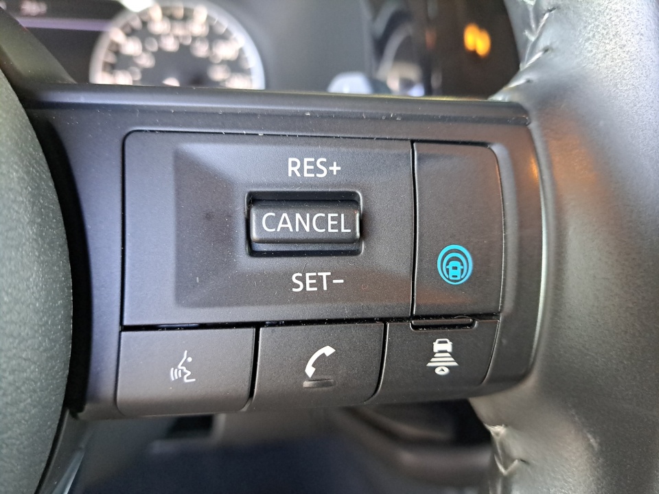 Used 2025 Nissan Pathfinder SUV