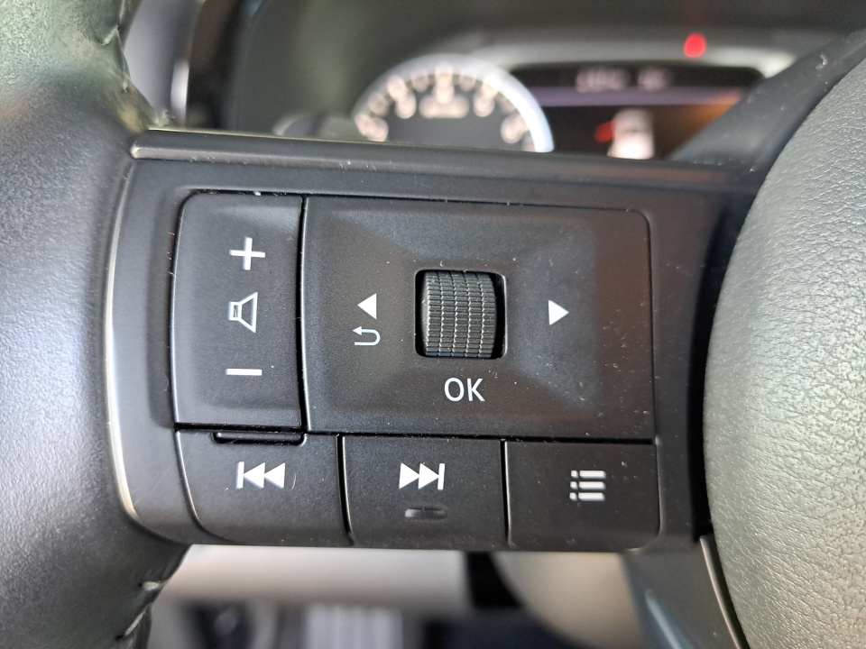 Used 2025 Nissan Pathfinder SUV