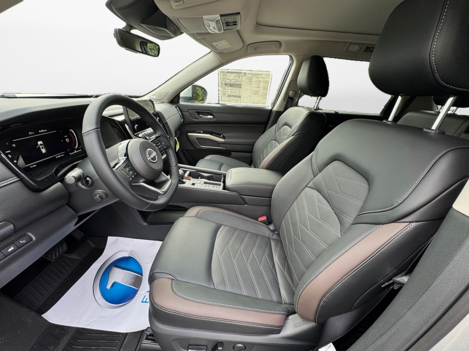 5N1DR3DG1SC282632 2025 Nissan Pathfinder Platinum FWD