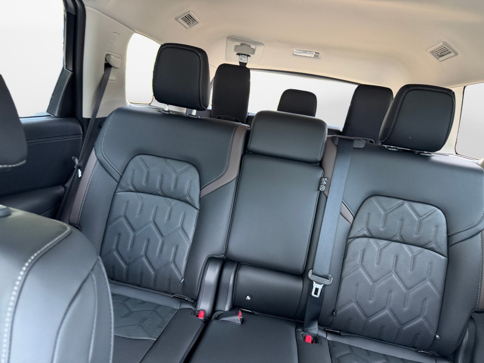5N1DR3DJXTC252848 2026 Nissan Pathfinder Platinum
