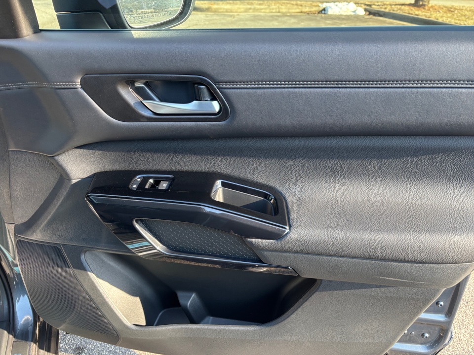 5N1DR3DMXTC215938 2026 Nissan Pathfinder Platinum