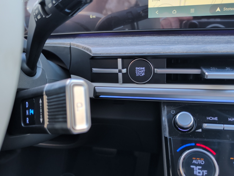 5NMP4DGLXTH190985 2026 Hyundai Santa Fe Limited