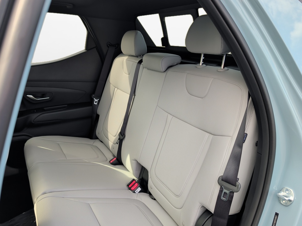 5NTJC4DE0TH170571 2026 Hyundai Santa Cruz SEL Activity