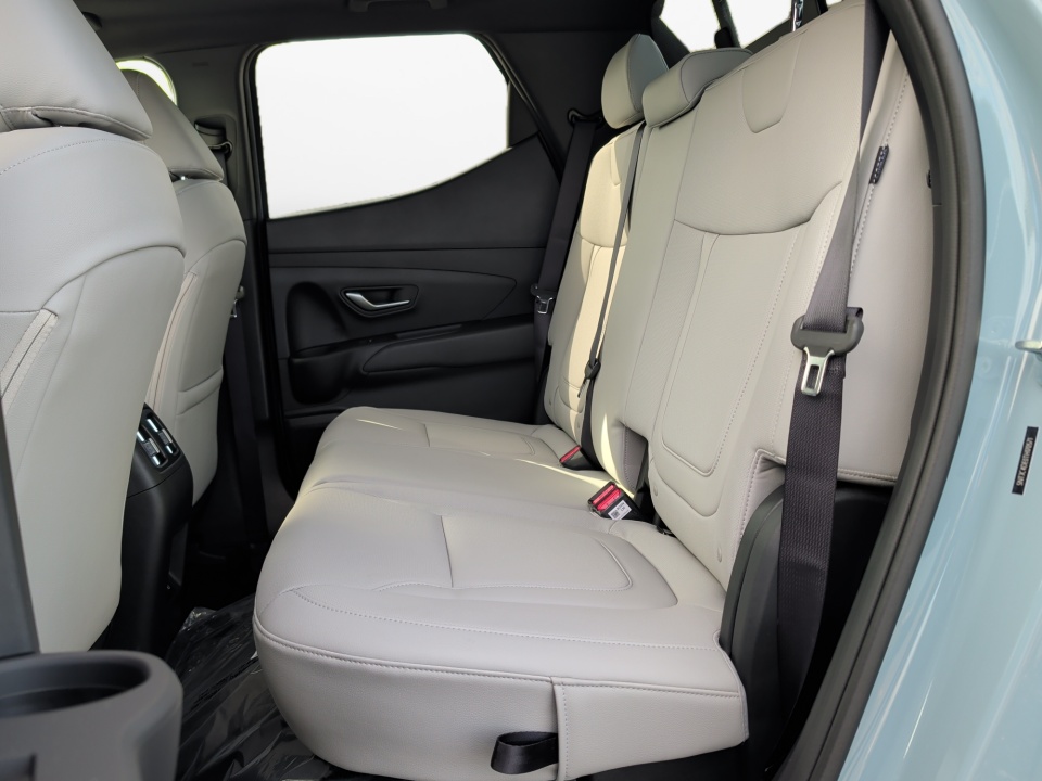 5NTJC4DE0TH170571 2026 Hyundai Santa Cruz SEL Activity