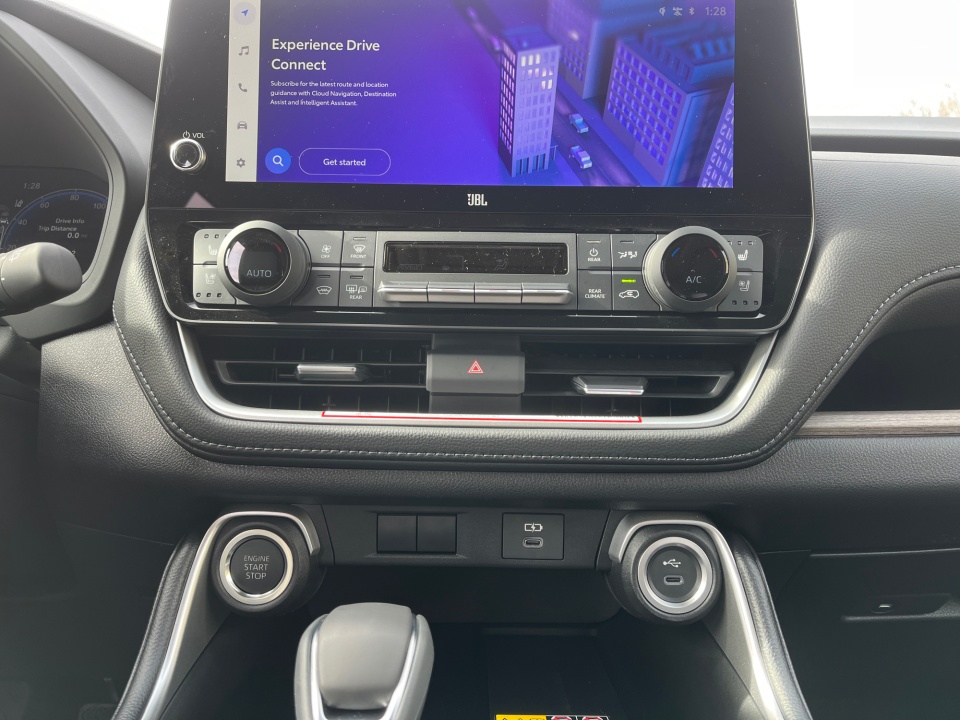 5TDAAAA52TS041040 2026 Toyota Grand Highlander Limited