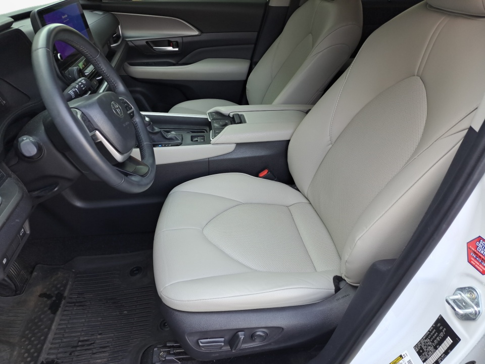 Used 2024 Toyota Grand Highlander SUV