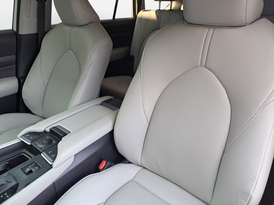 Used 2024 Toyota Grand Highlander SUV