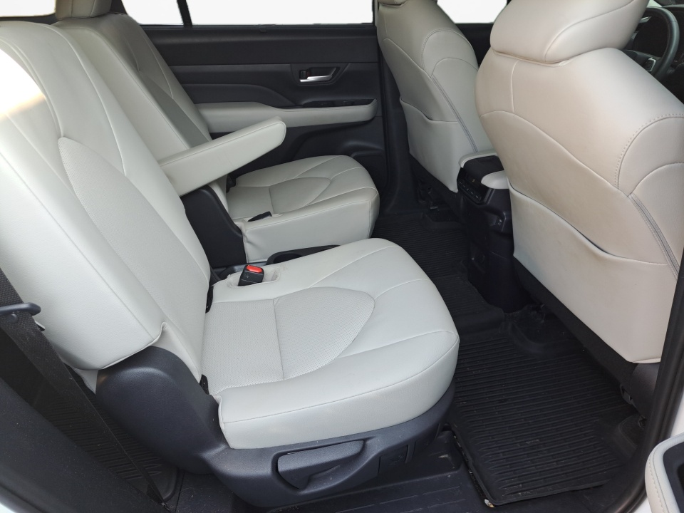 Used 2024 Toyota Grand Highlander SUV