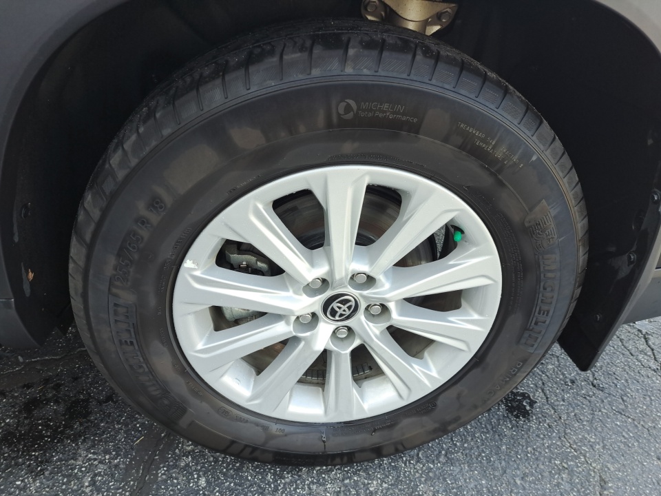 Used 2024 Toyota Grand Highlander SUV