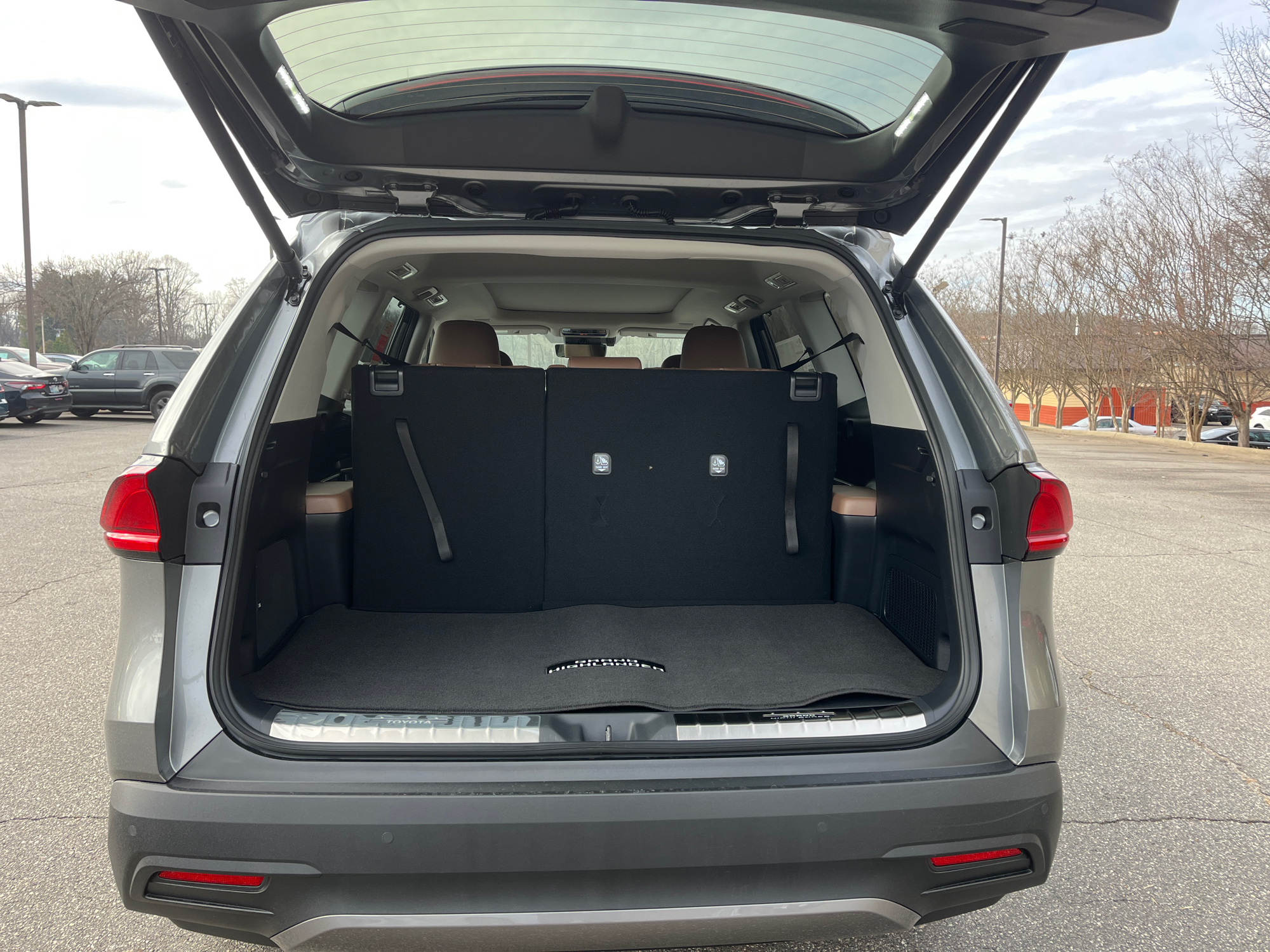 5TDAAAB54TS122572 2026 Toyota Grand Highlander Platinum