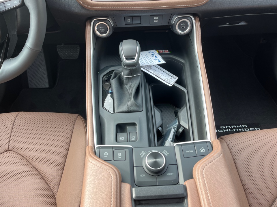 5TDAAAB54TS122572 2026 Toyota Grand Highlander Platinum