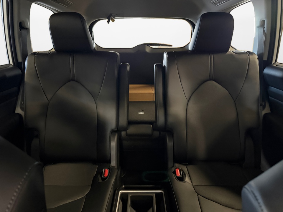 5TDAAAB5XTS124164 2026 Toyota Grand Highlander XLE