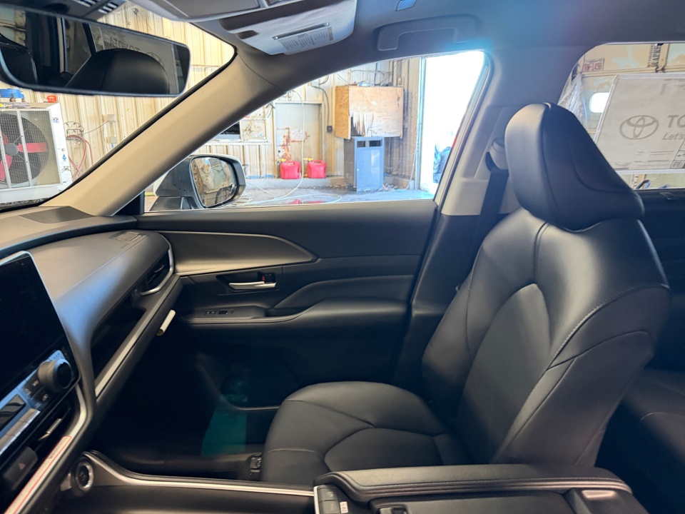 5TDAAAB5XTS124164 2026 Toyota Grand Highlander XLE