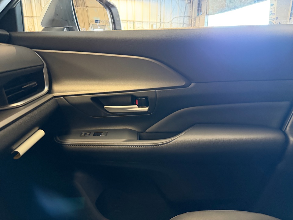 5TDAAAB5XTS124164 2026 Toyota Grand Highlander XLE