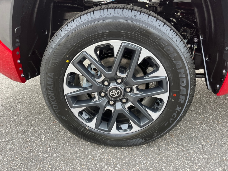 5TFJA5DB2TX375958 2026 Toyota Tundra Limited CrewMax 5.5' Bed