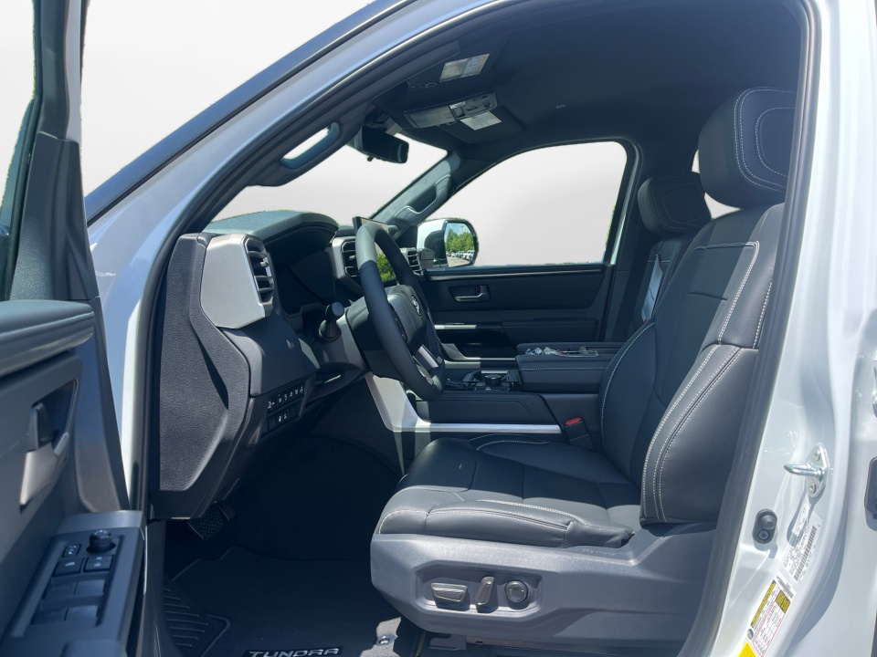 5TFJA5DB3TX415125 2026 Toyota Tundra Limited CrewMax 5.5' Bed