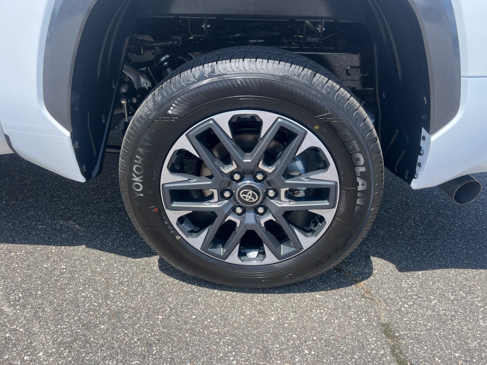 5TFJA5DB3TX415125 2026 Toyota Tundra Limited CrewMax 5.5' Bed