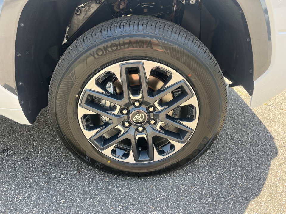 5TFJA5DB3TX415125 2026 Toyota Tundra Limited CrewMax 5.5' Bed