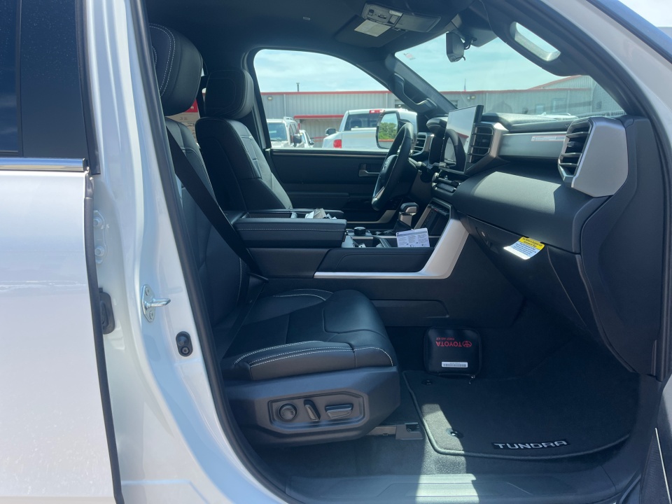 5TFJA5DB3TX415125 2026 Toyota Tundra Limited CrewMax 5.5' Bed