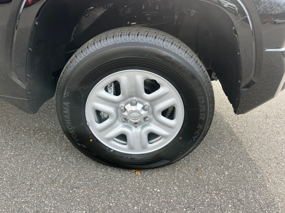 5TFKB5DB0TX372476 2026 Toyota Tundra SR CrewMax 5.5' Bed