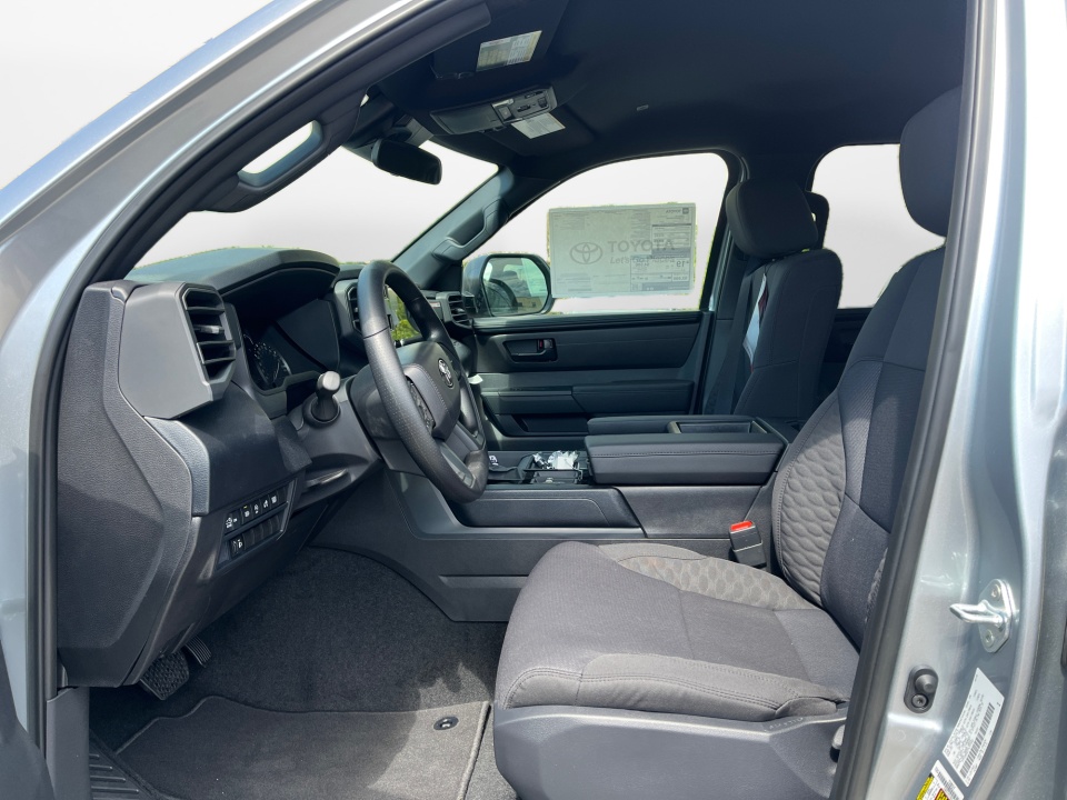 5TFKB5DB3TX397260 2026 Toyota Tundra SR CrewMax 5.5' Bed