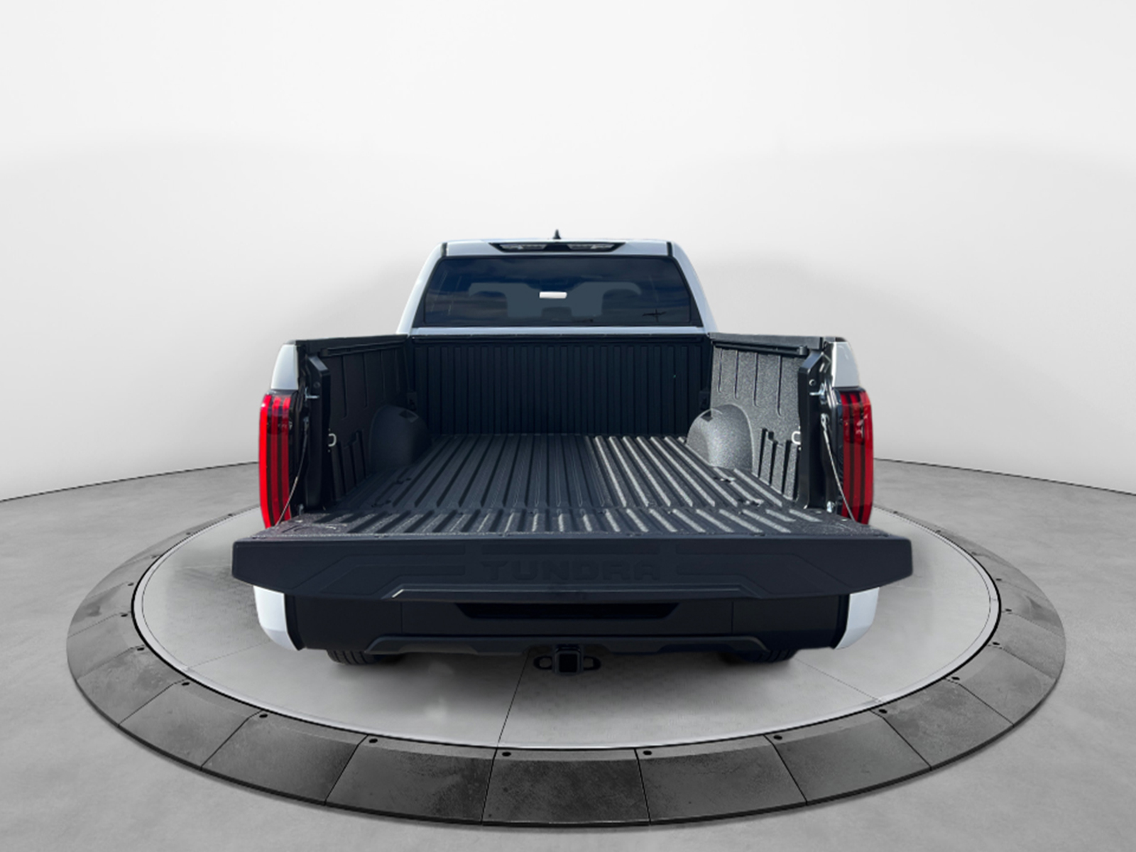 5TFKB5DBXTX375532 2026 Toyota Tundra SR CrewMax 5.5' Bed